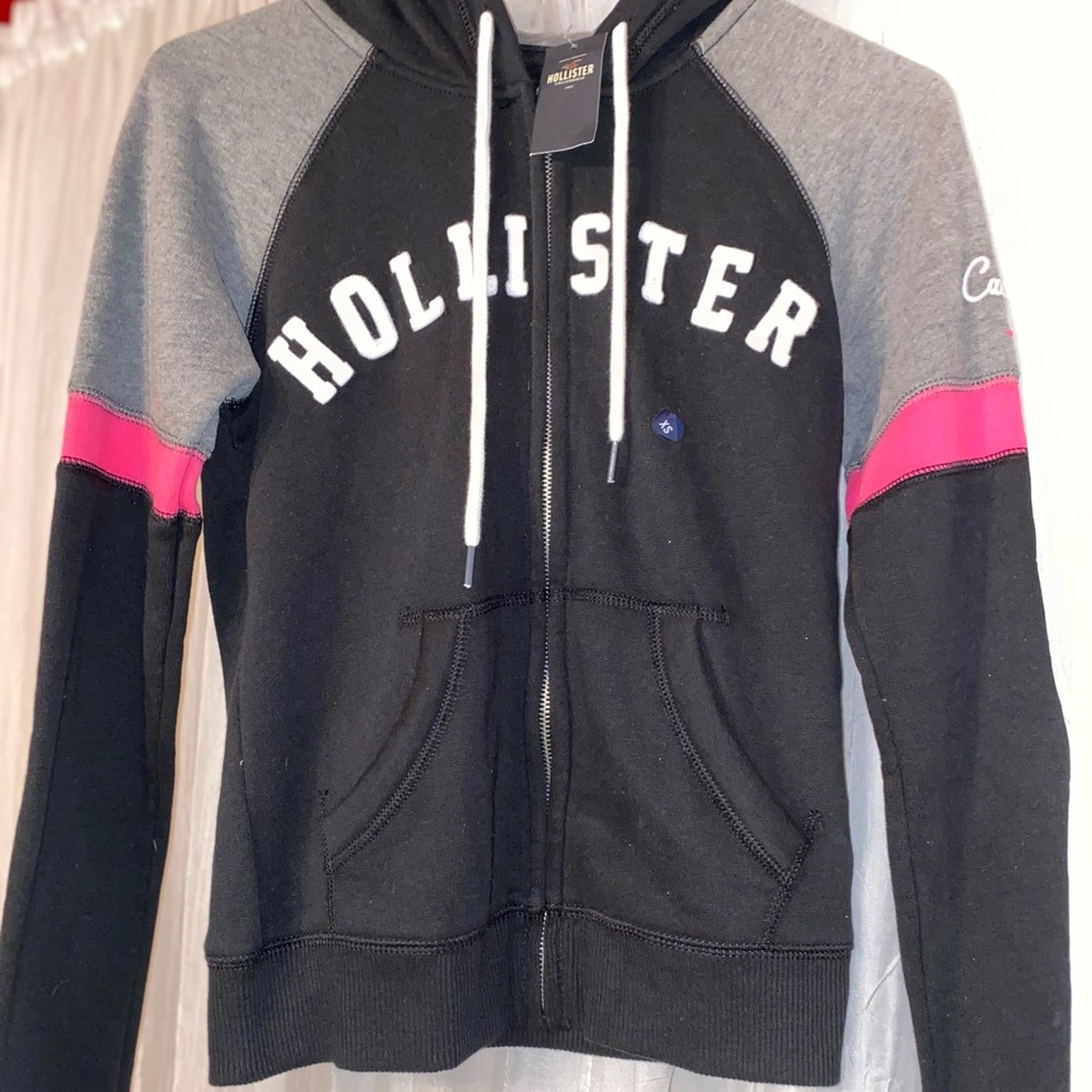 Brand New “Hollister” Zip-up Hoodie